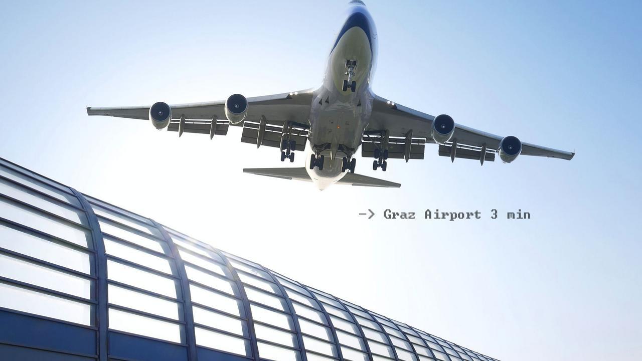 Oekotel Graz Airport Kalsdorf bei Graz Luaran gambar